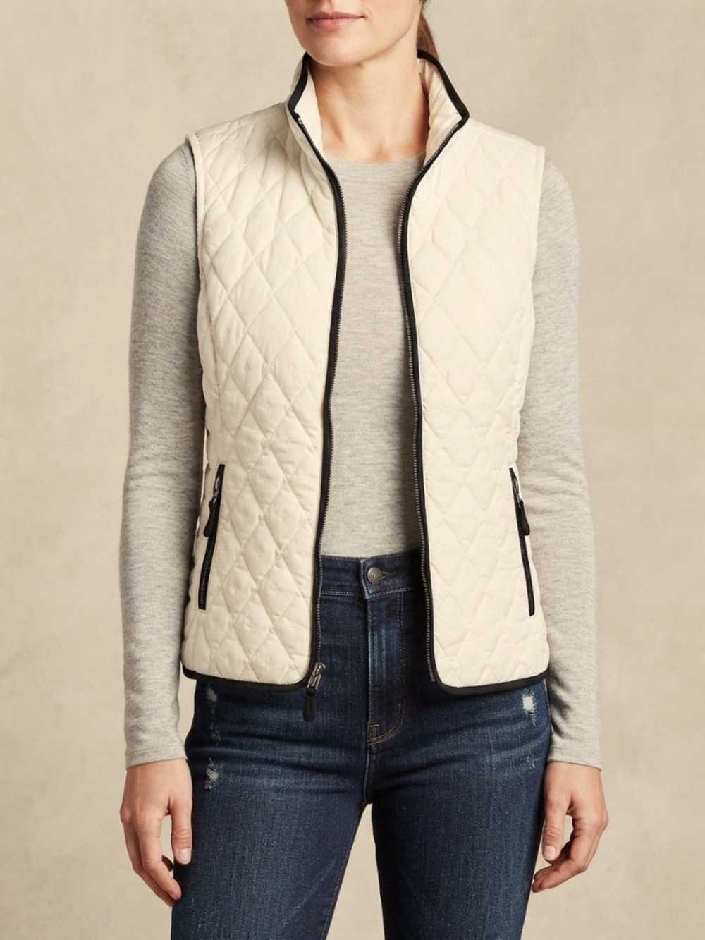 Eddie Bauer goose down quilted cream vest, women’s large